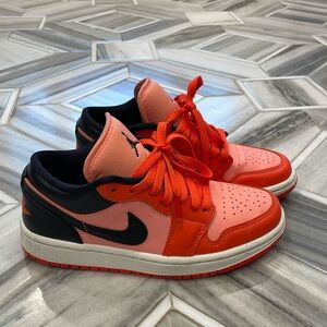 Women’s Nike Air Jordan 1 rush orange black